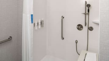 Shower kamar mandi