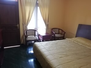 Unclassified image, 4 of 29, button - Super OYO 90382 Hotel Sarah Sukabumi (Sukabumi)