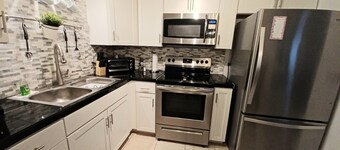 Cozy and Beautiful Home. When booking 1 week or more ask about our discount.