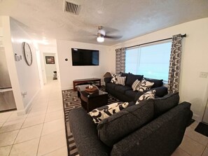 Smart TV, table football