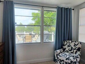 Smart TV, table football