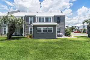 Exterior - 7904 Surf Drive #7 (Panama City Beach)