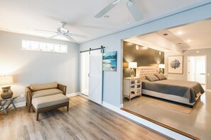 6 bedrooms, desk, iron/ironing board, free WiFi - Lakefront Home Close to the Beach! Sleeps 16 (Santa Rosa Beach)