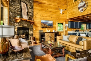 Smart TV, fireplace, DVD player