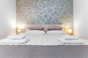 2 soverom, strykejern/-brett, wi-fi (inkludert) og sengetøy