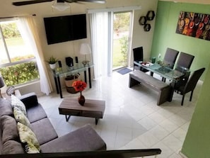TV connectée, chaîne hi-fi