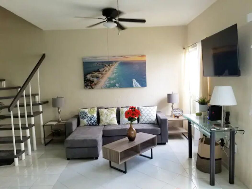 Smart-TV og stereoanlegg