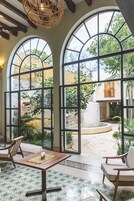 Zona de estar del vestíbulo