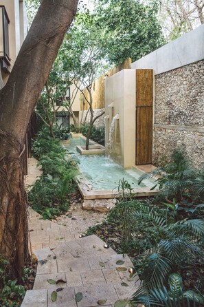 Outdoor pool - TreeHouse Boutique Hotel - Adults Only  (Mérida)