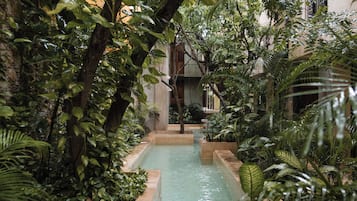 Udendørs pool