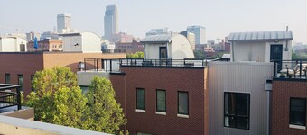 Modern 2 bedroom Townhouse, steps to the Old Market.  Ideal Location