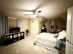 5 Schlafzimmer, Bügeleisen/Bügelbrett, WLAN, Bettwäsche