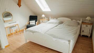 1 Schlafzimmer, Zimmersafe, kostenloses WLAN, Bettwäsche