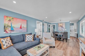 Unclassified image, 4 of 33, button