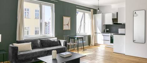 Télévision, chaîne hi-fi