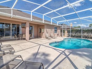 Indoor pool, outdoor pool - Disney Dreams Villa Spacious 5 Bed 3 Bath Highland Reserve Near Disney Parks (Davenport)