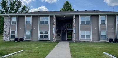 The Delores - Entire 2 Bedroom Apt in Quilt Town, USA