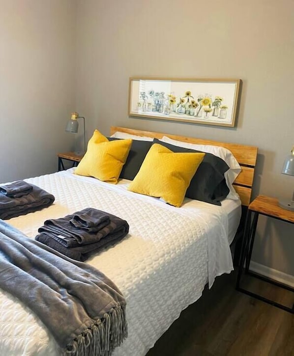 2 chambres, accès au Wi-Fi (inclus), literie fournie