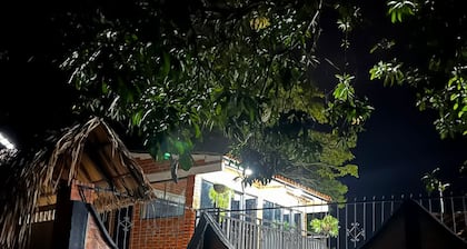 Inviting 14-Bed Villa in Toro Valle del Cauca