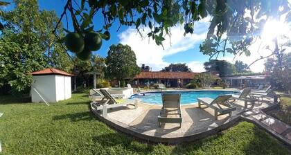 Inviting 14-Bed Villa, Sleeps 29, Parking