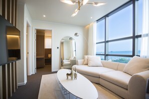 [Main] Ocean Family Suite (Randomly selected) - UH Suite The Haendae (Busan)