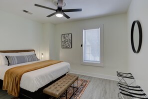 1 bedroom, desk, free WiFi