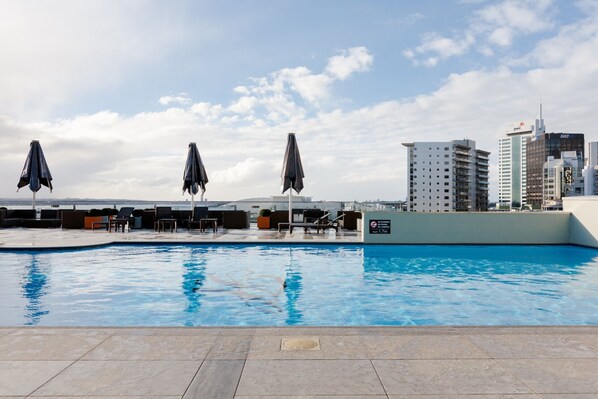Indoor pool, outdoor pool