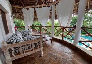 Iron/ironing board - Marine Holiday House (Malindi)