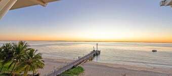 Deep Blue 13 Apartment Moreton island