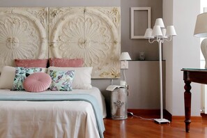 1 dormitorio, cuna de viaje, wifi y ropa de cama