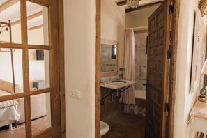 Bathroom - La Posada Morisca (Frigiliana)