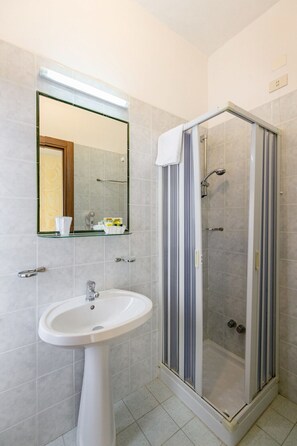 Bathroom - Hotel Nobile (Chianciano Terme)