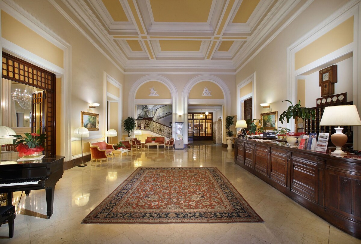 Grand Plaza Locanda Maggiore