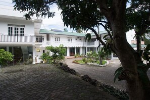 Exterior - Empyrean Hotel (Seeduwa - Katunayake)