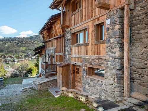 Cozy Chalet with Garden, Near Ski Lifts and Free Bus