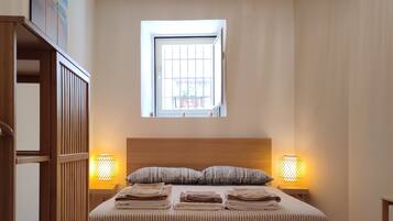2 bedrooms, iron/ironing board, travel crib, free WiFi