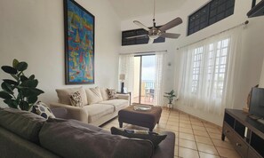 TV, offices - 2 Bedroom Beachfront Penthouse (CB250) (Humacao)