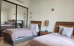 2 bedrooms, iron/ironing board, travel cot, WiFi - 2 Bedroom Beachfront Penthouse (CB250) (Humacao)