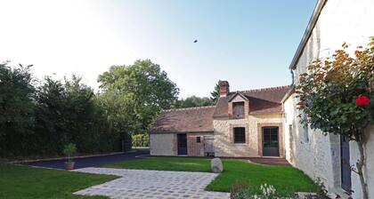 Maison ancienne charmante avec jardin clos et animaux acceptés