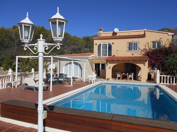 A heated pool - Villa Bernia with pool for 3 villa, s (Jalon)