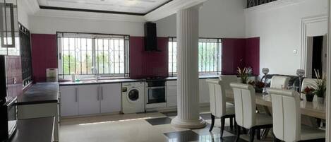 House | Private kitchen