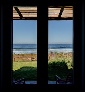 Panoramic Villa | Premium bedding, minibar, soundproofing, iron/ironing board