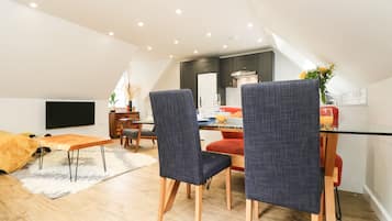 Cottage | Interior