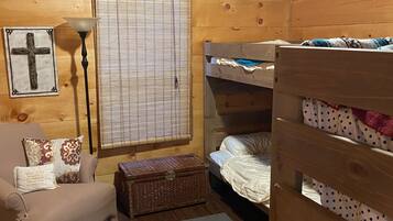 3 間睡房、熨斗/熨衫板、Wi-Fi、床單