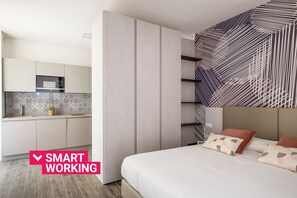 1 chambre, fer et planche à repasser, Wi-Fi gratuit, draps fournis