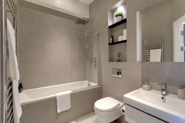Ensemble douche/baignoire