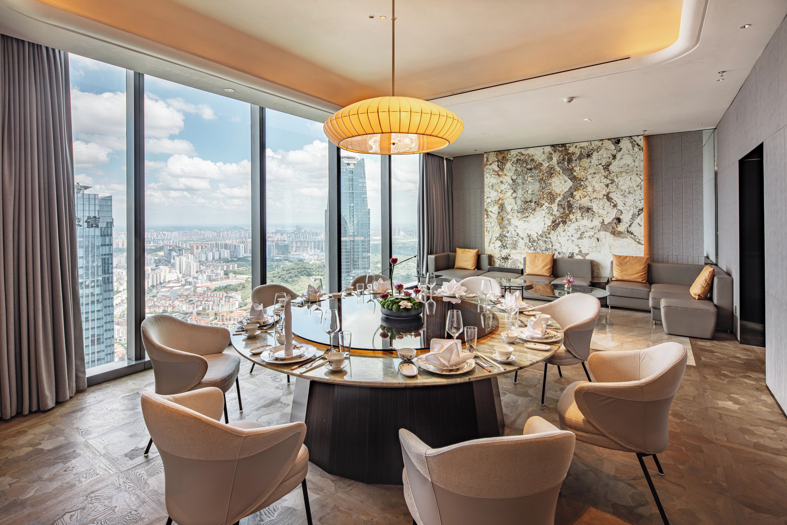 2 Restaurants, Mittagessen, Abendessen, chinesische Küche