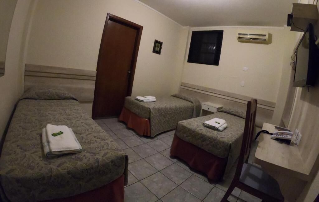 standard triple room | 1 bedroom, desk, laptop workspace, free wifi