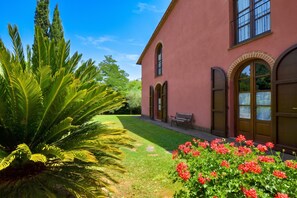 Family House, 4 Bedrooms, Fireplace, Mountainside (Fienile) | Property grounds - Fienile (Montopoli in Val d'Arno)