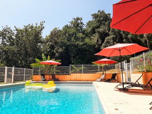 Piscine extérieure